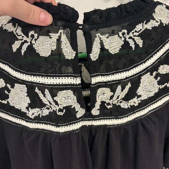 Anthropologie sheer sleeved top - Picture 3 of 3